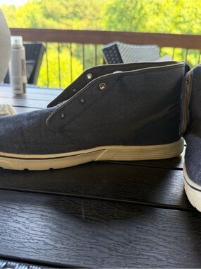 Under Armour Men's Chukka Boots in Dark Navy and Off-White
